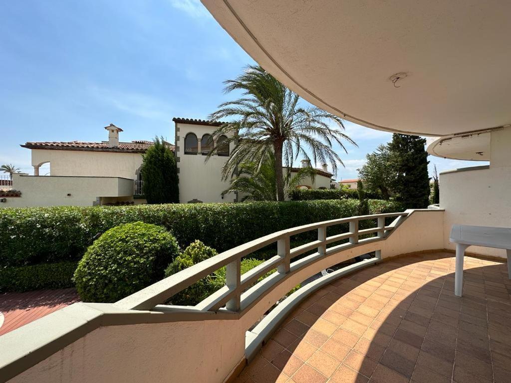 Cargols De Mar Villa Empuriabrava Ngoại thất bức ảnh